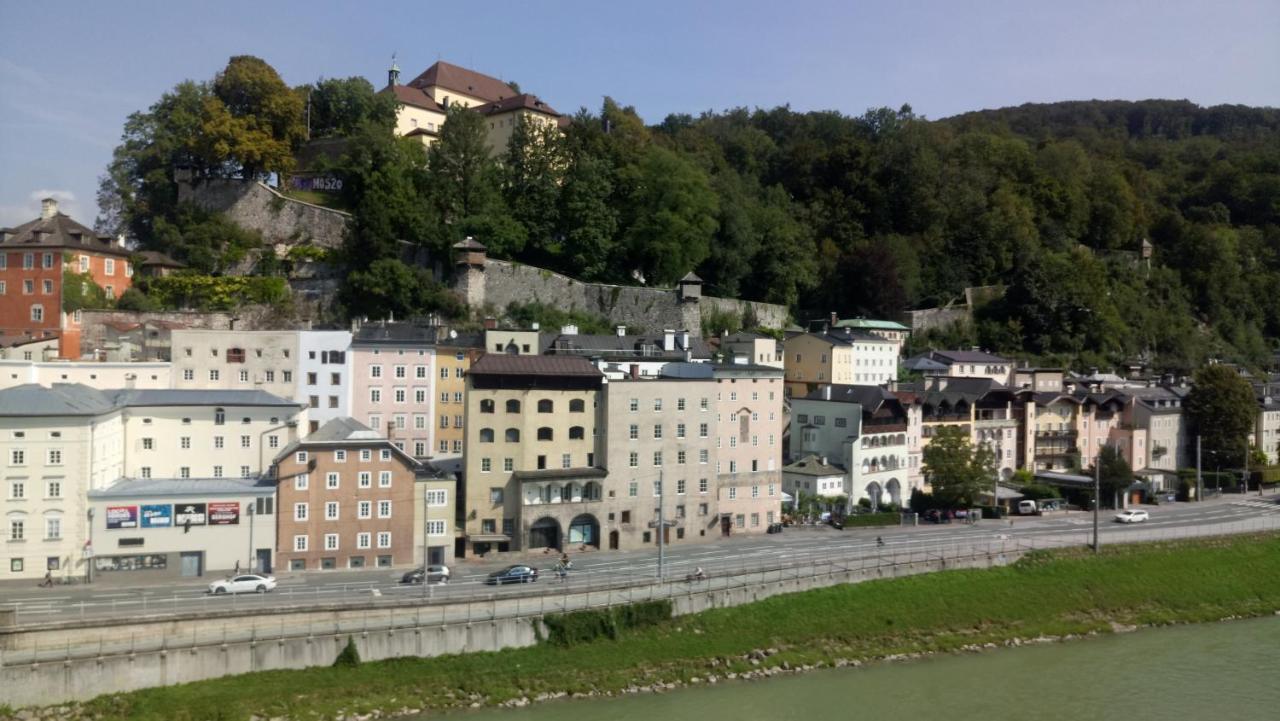 Riverside Appartement Salzburg Buitenkant foto
